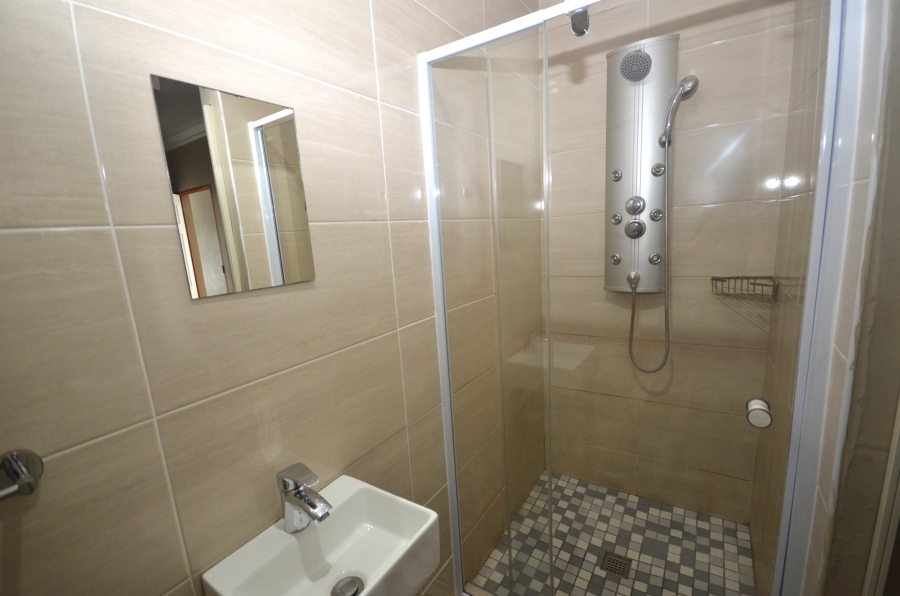 Commercial Property for Sale in Amalinda Eastern Cape